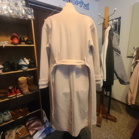 Dynamite Elegant Cream Trench Coat - Picture 10 of 17